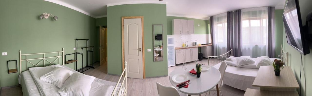 Premont Studios Ghimbav Экстерьер фото